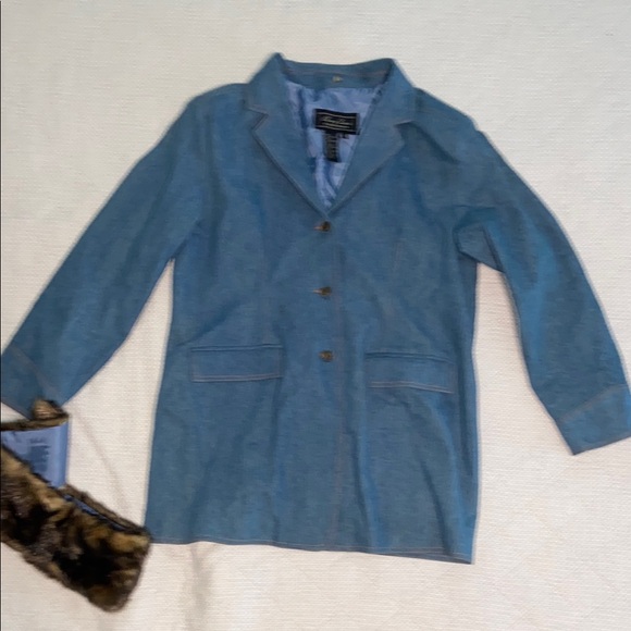 Scully Blue Jean Jacket with Brown Faux Fur Collar - Picture 6 of 8